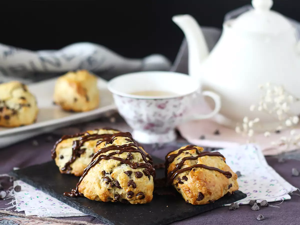 Nemme og ekstra bløde chokoladescones - foto 4