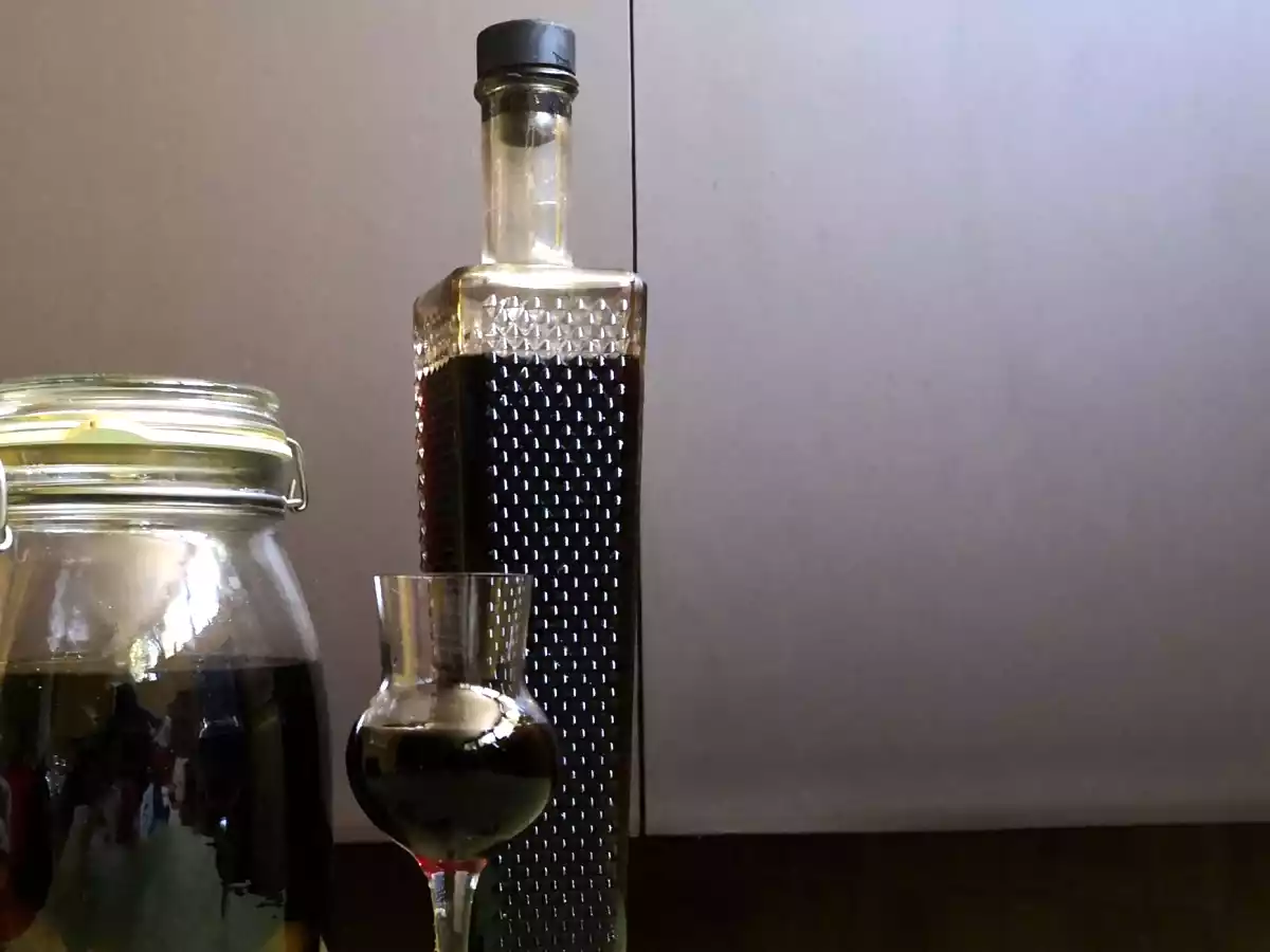 Nocino, opskriften og ingredienserne til at lave det derhjemme - foto 6