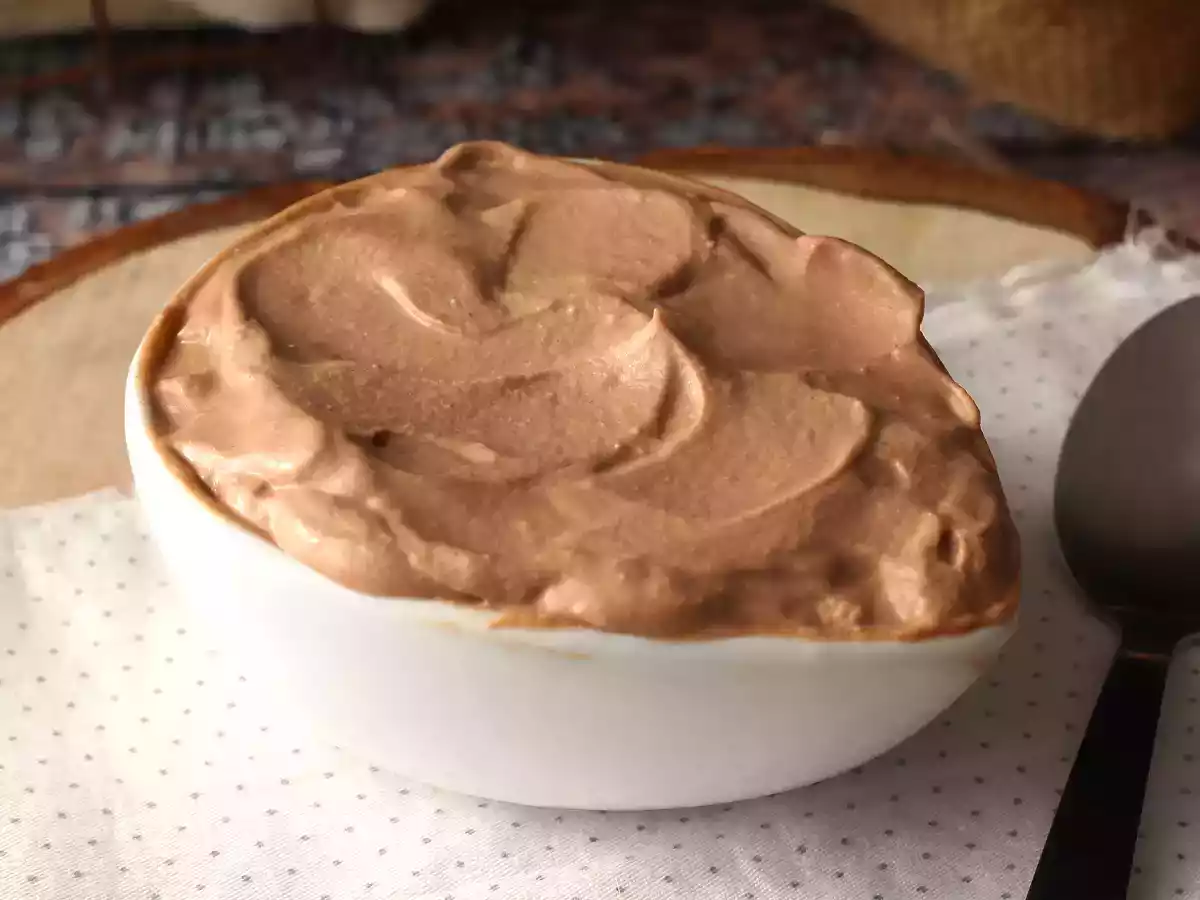 Nutella-smørepålæg, perfekt til at toppe dine kager og lagkager - foto 2