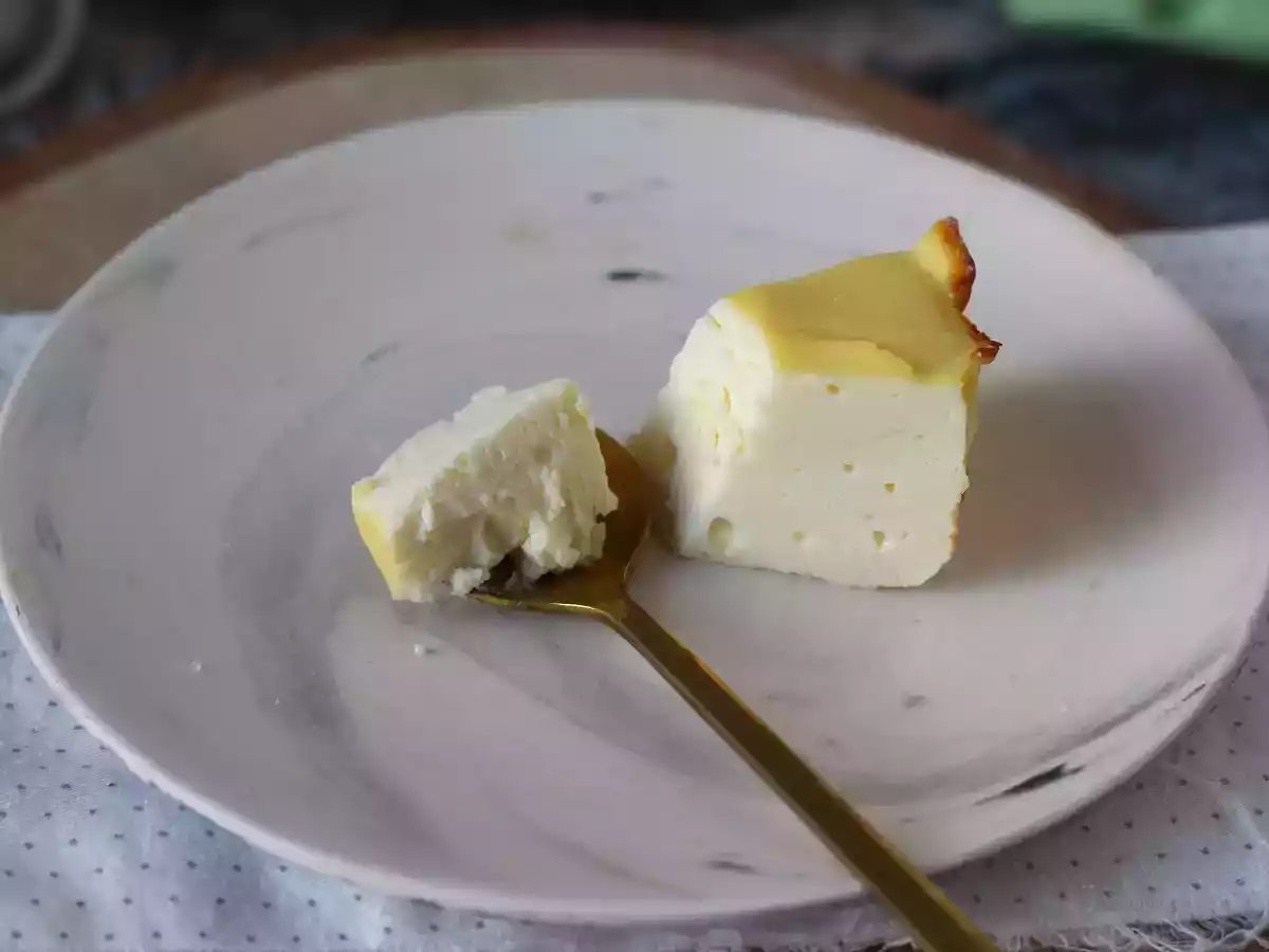 Økonomisk ricotta-fondantkage med kun 4 ingredienser - foto 2