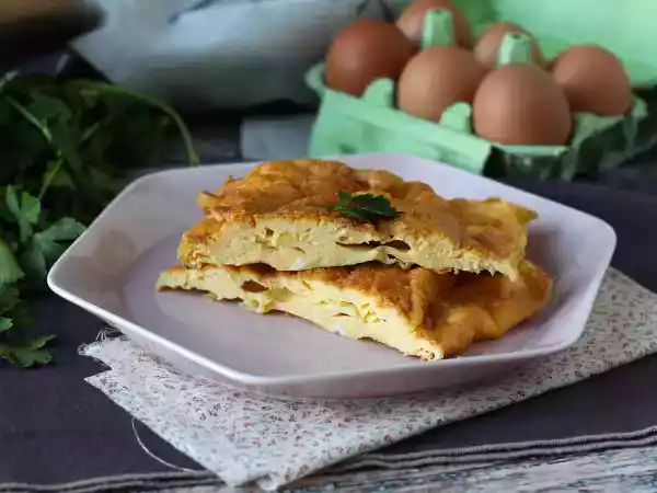 Opskrift Omelet i frituregryde, en let opskrift uden at gøre noget beskidt i køkkenet!