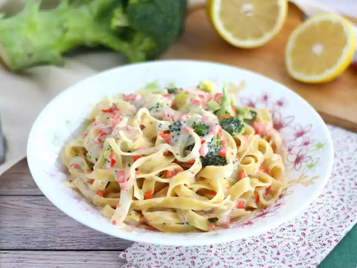 One pot pasta - Tagliatelle med laks og broccoli