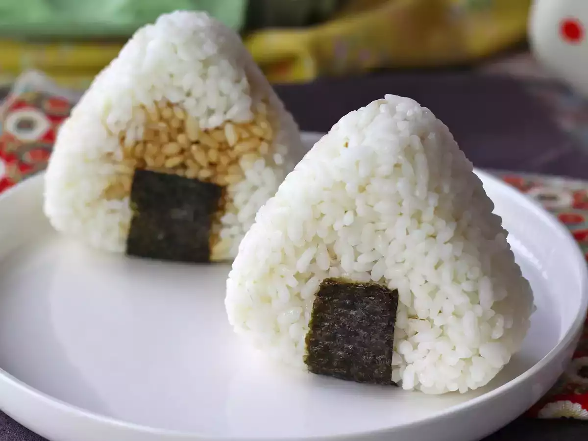 Onigiri med æggeblommer konserveret i sojasauce - foto 5