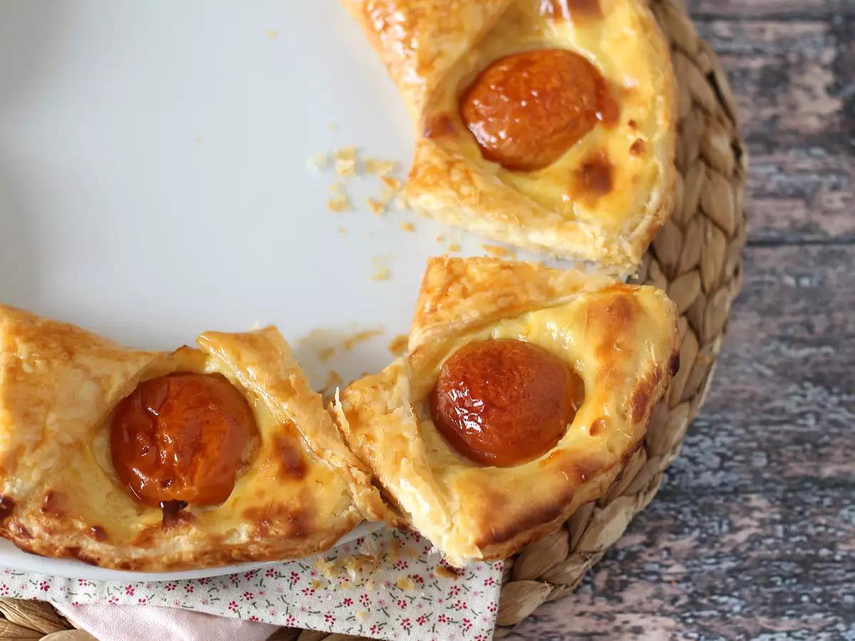 Oranaise-tærte – butterdej, konditorcreme og abrikoser - foto 4