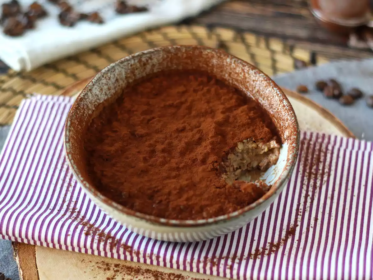 Overnight oats med tiramisu-smag, den perfekte kaffe- og kakaomorgenmad! - foto 4