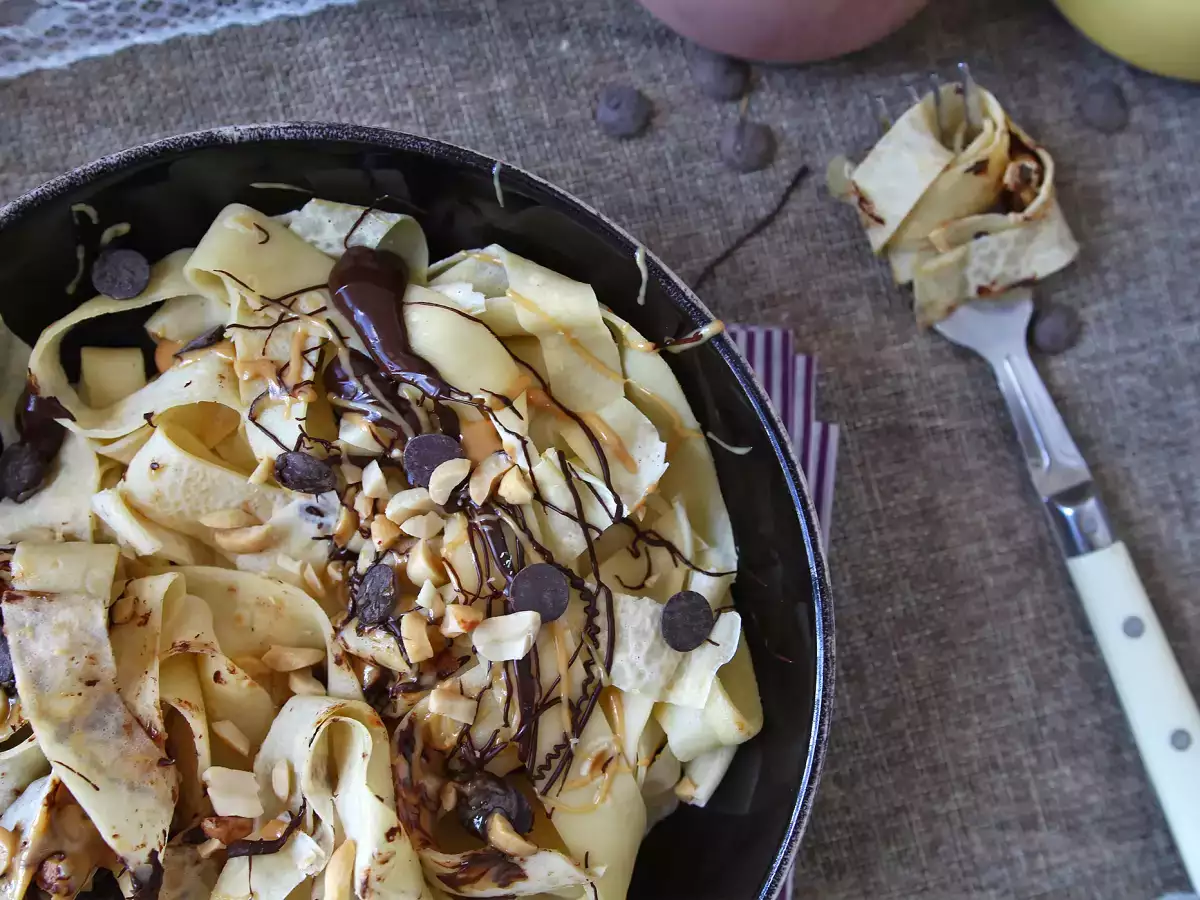Pandekage-tagliatelle med chokolade og peanuts! - foto 5