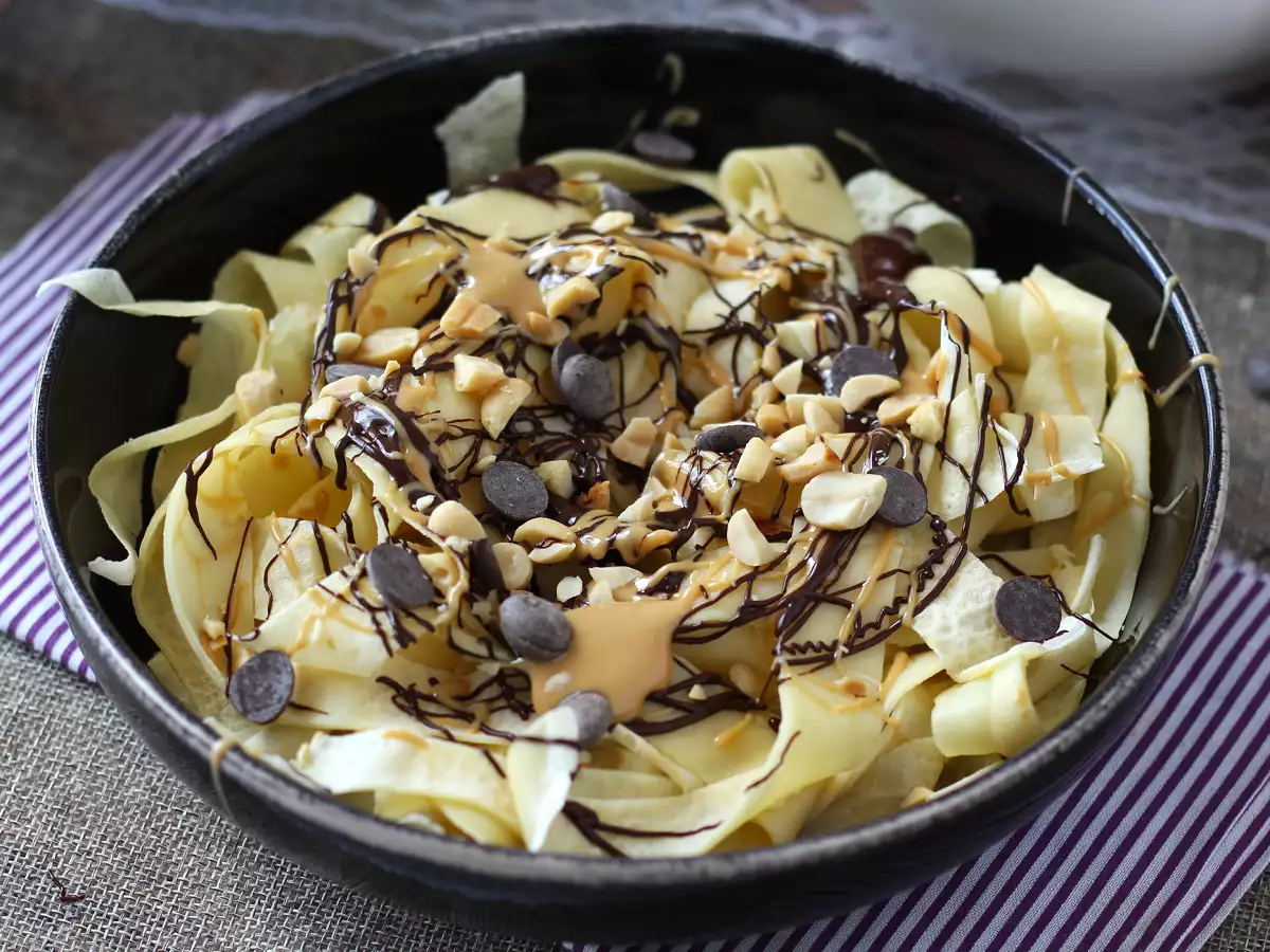 Pandekage-tagliatelle med chokolade og peanuts! - foto 6