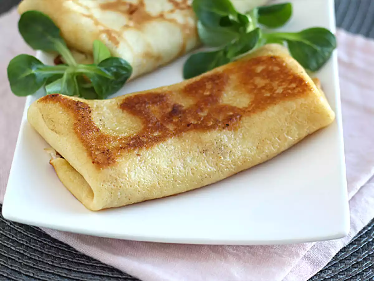 Pandekager fyldt med bechamelsauce, ost og skinke - foto 3