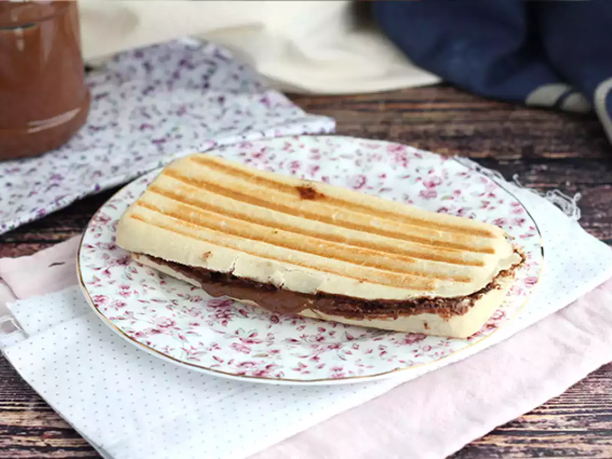 Panini med chokoladepålæg - foto 2