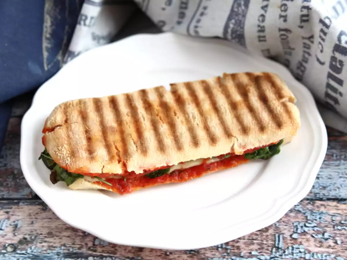 Panini med chorizo og emmentaler - foto 2