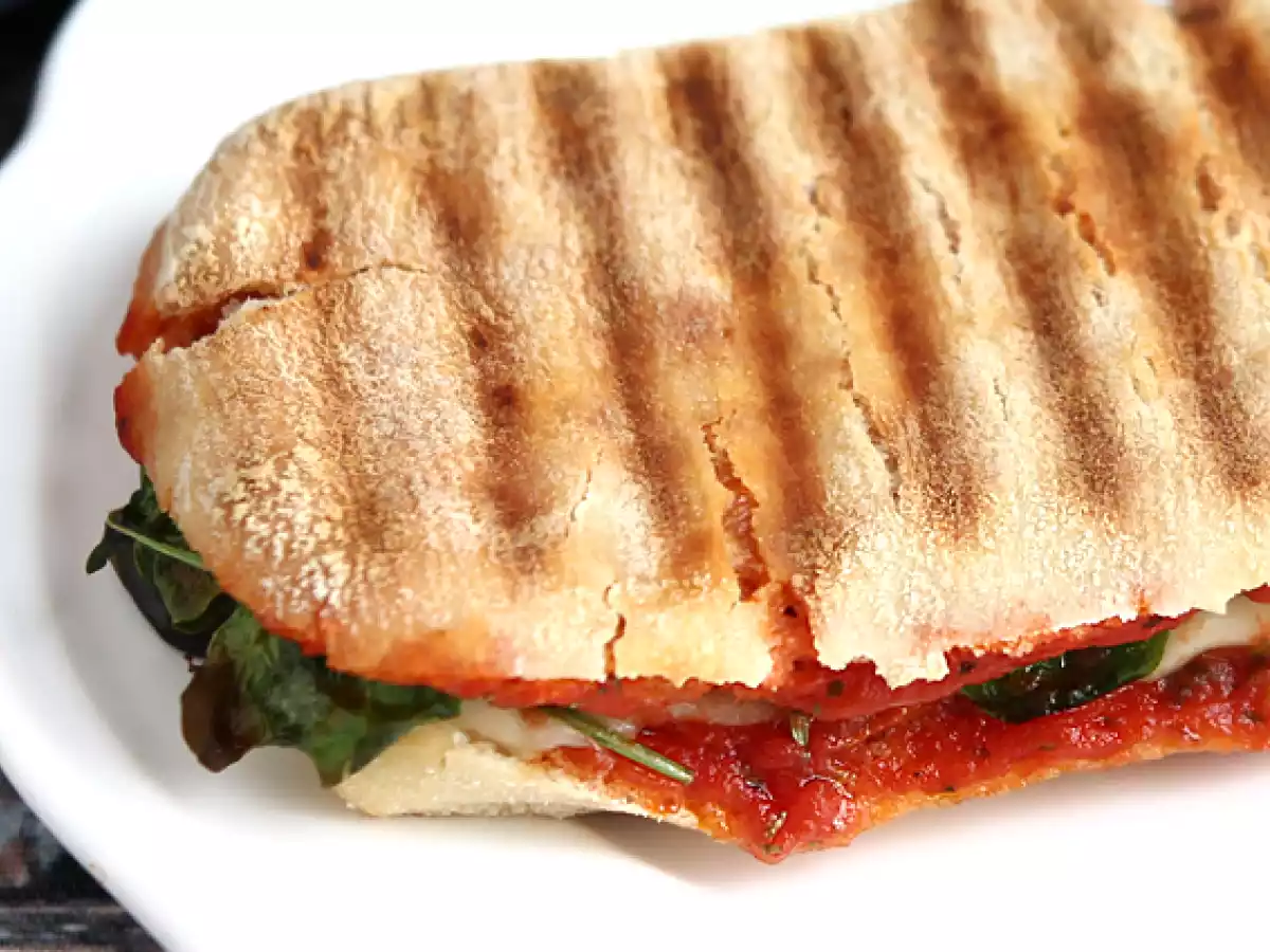 Panini med chorizo og emmentaler - foto 4