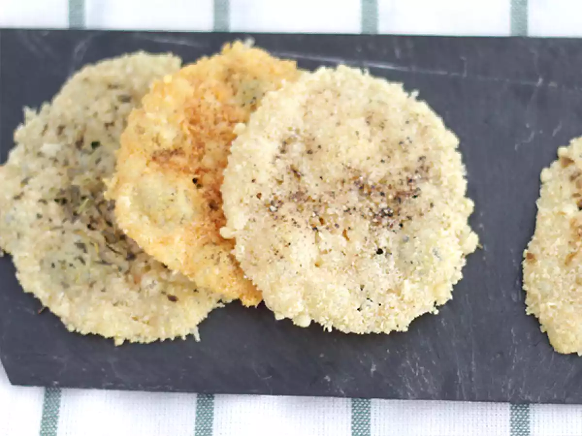 Parmesanchips med krydderurter og krydderier - foto 3
