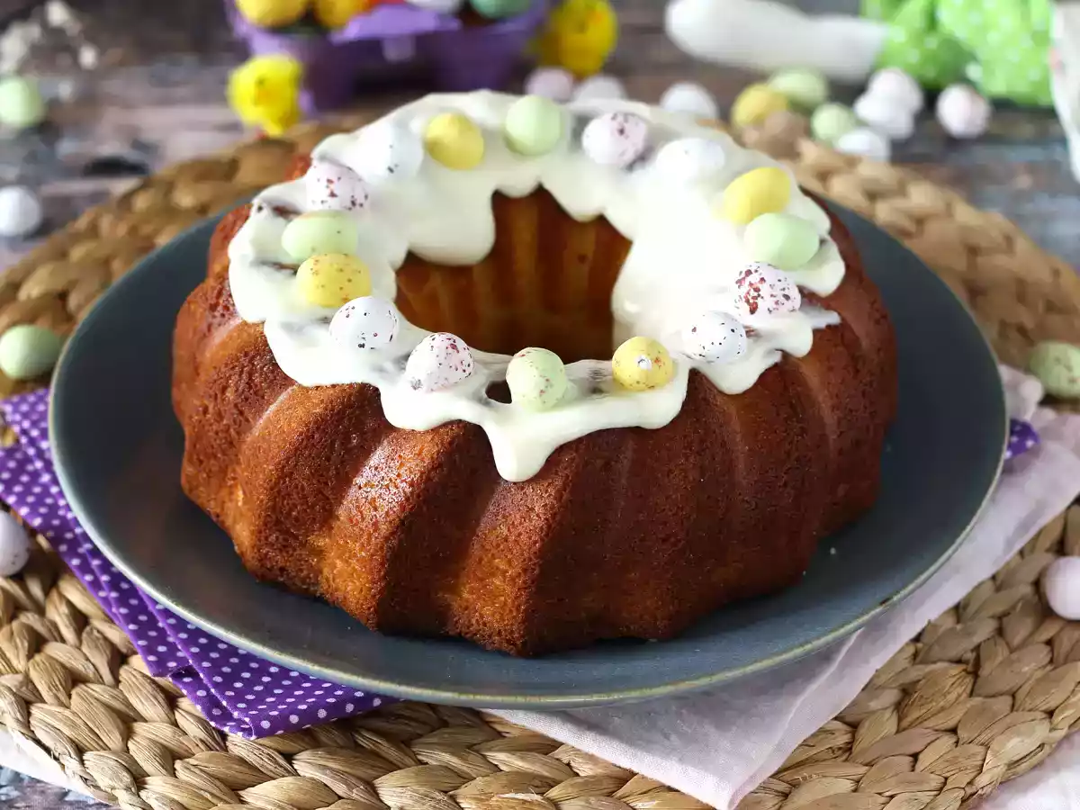 Påskebundtkage med citron og hvid chokolade