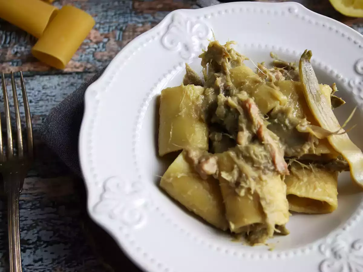 Pasta med artiskokker og bacon – en velsmagende pastaret, der er nem at tilberede - foto 2