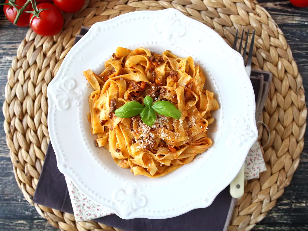 Pasta med bolognesesauce - tagliatelle al ragù alla bolognese - foto 5