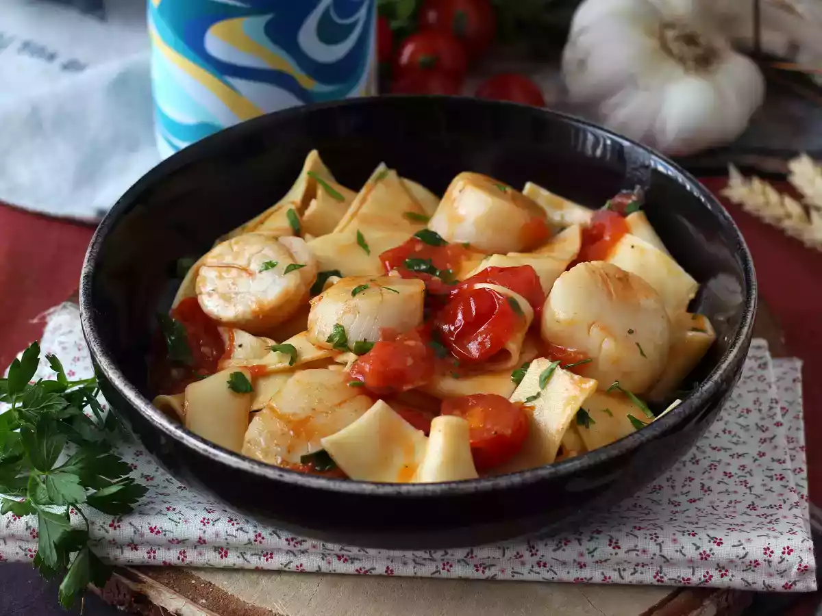 Pasta med kammuslinger, en elegant forret med fisk og skaldyr