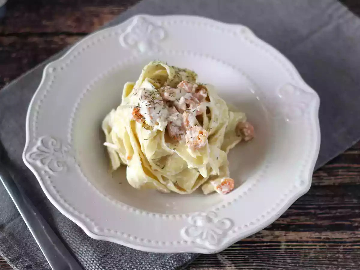 Pasta med laks og ricottaost, den cremede opskrift, som alle vil prøve - foto 3