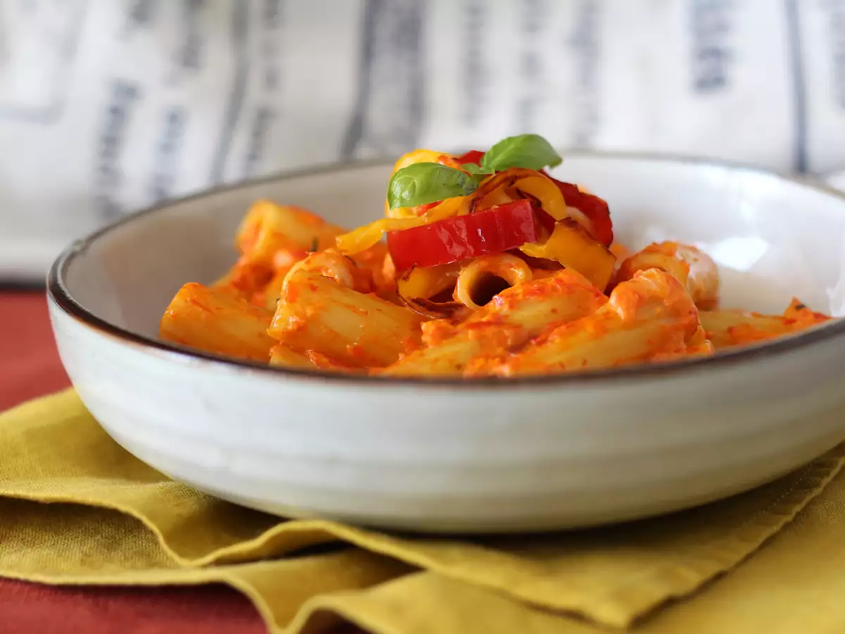 Pasta med peberfrugt og Philadelphia – cremet, hurtig og lækker - foto 2