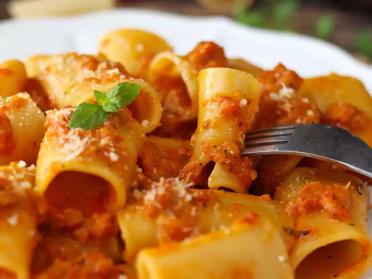 Pasta med peberfrugter og mynte: cremet og duftende - foto 3