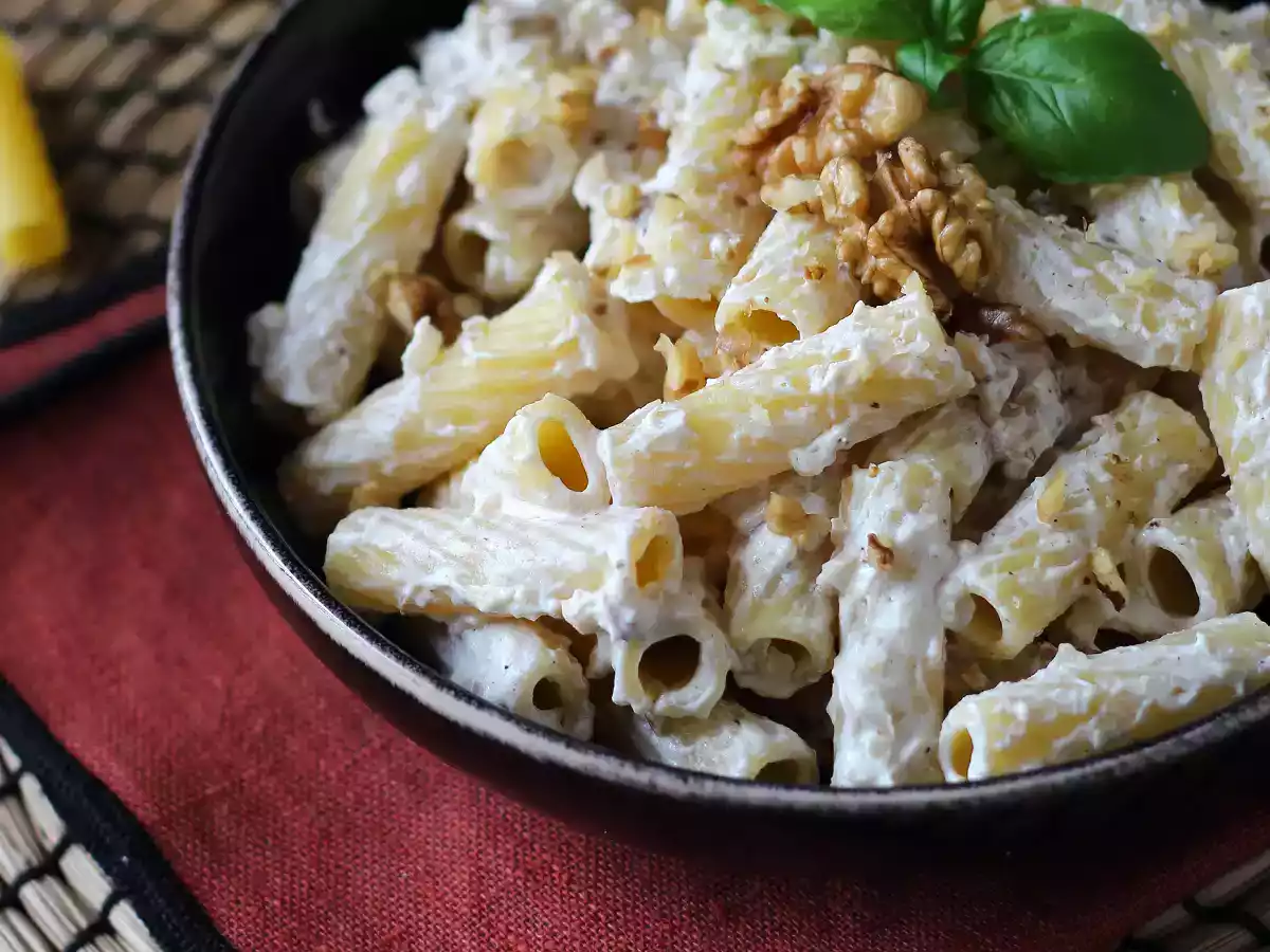 Pasta med ricotta og valnødder: cremet og sprød - foto 4