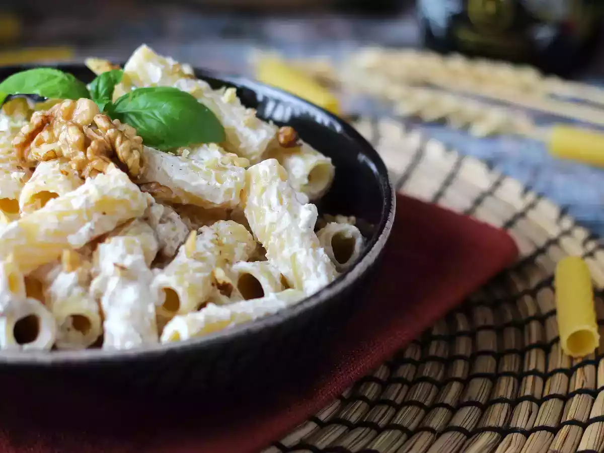Pasta med ricotta og valnødder: cremet og sprød - foto 5