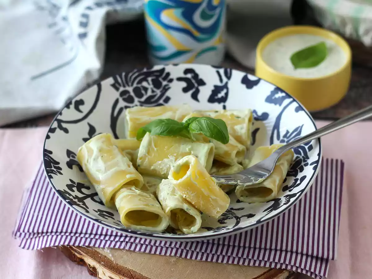 Pasta med ricottacreme og basilikum - foto 2