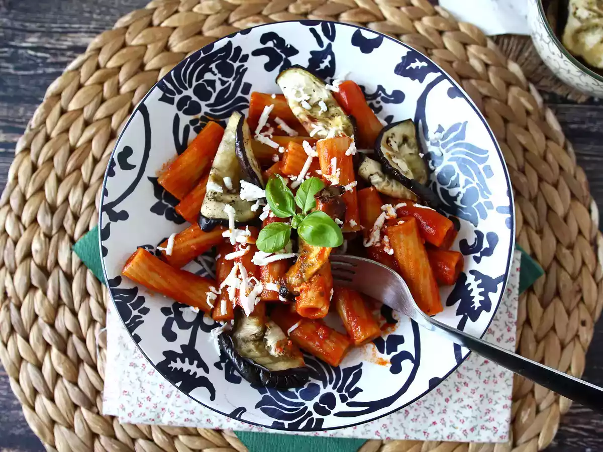 Pasta Siciliana med aubergine, den nemme og lette version - Pasta alla Norma - foto 3