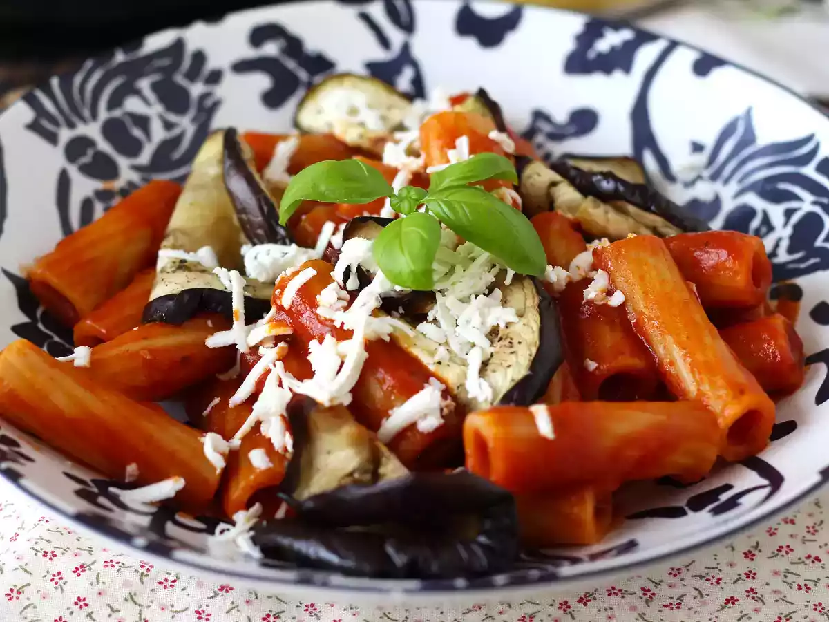 Pasta Siciliana med aubergine, den nemme og lette version - Pasta alla Norma - foto 5