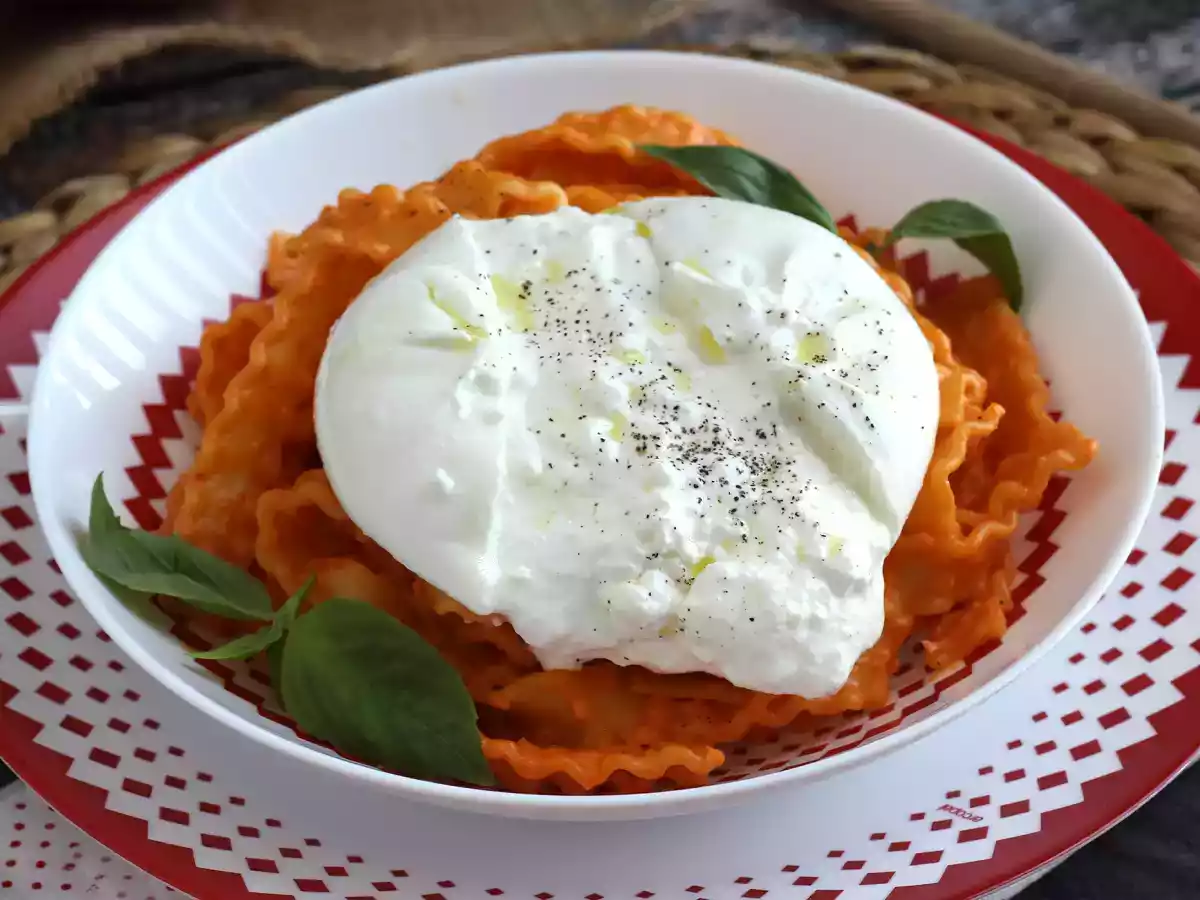 Pesto i calabrisk stil med cremet burrataost - foto 6