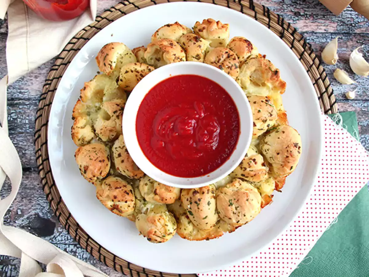Pizzakrone fyldt med mozzarella - foto 5