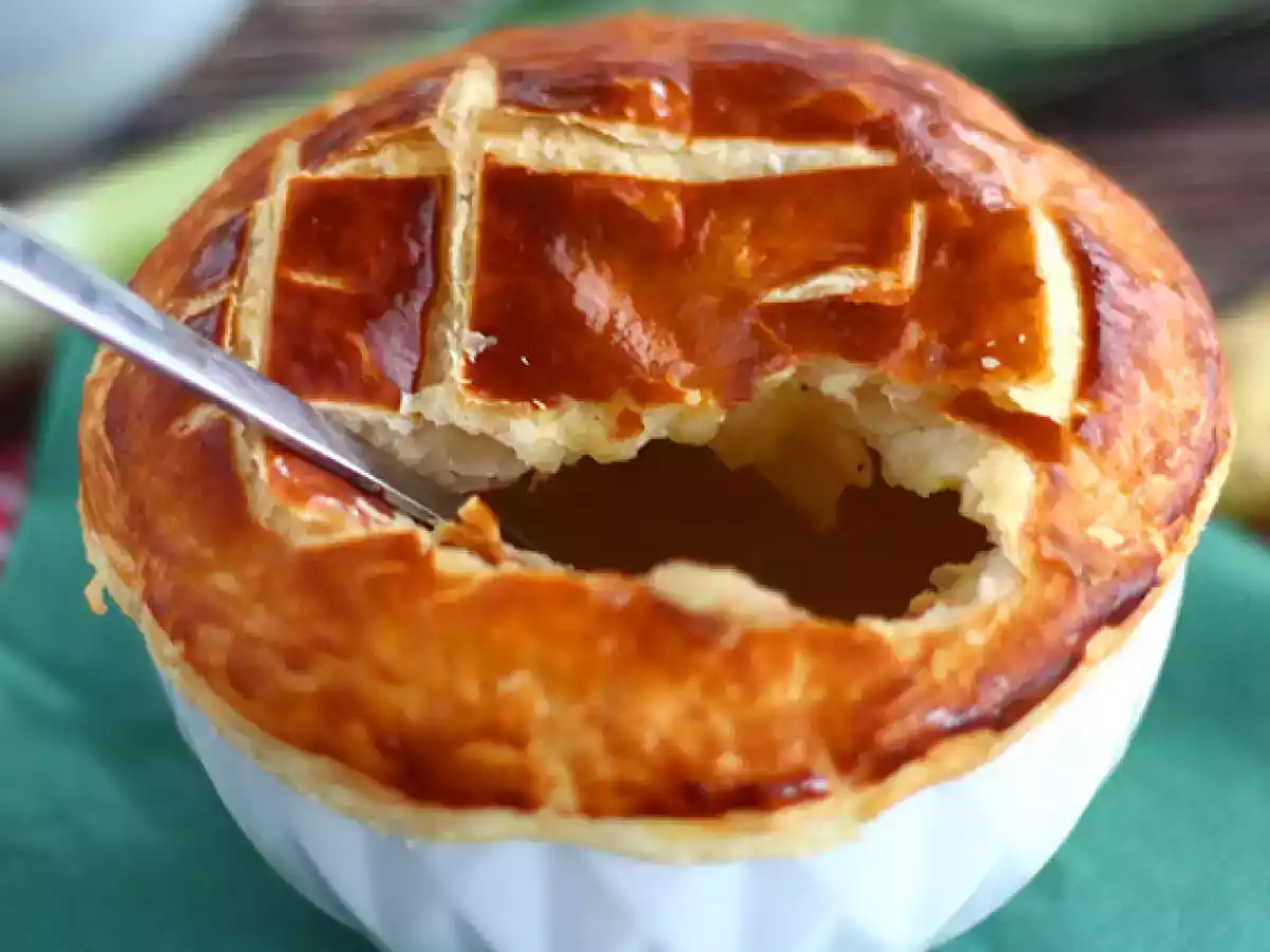 Porre- og kartoffelsuppe med butterdej - foto 4