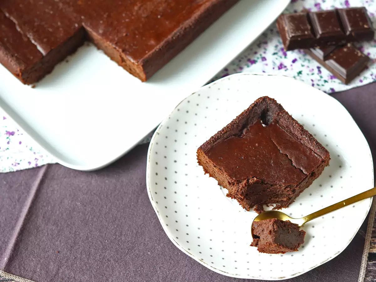 Protein-brownie med chokolade og røde bønner - foto 7