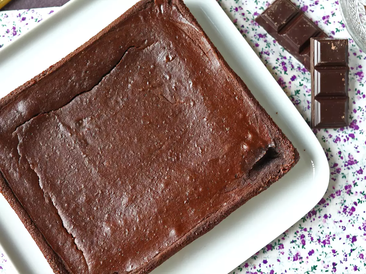 Proteinbrownie med chokolade og røde bønner - foto 8