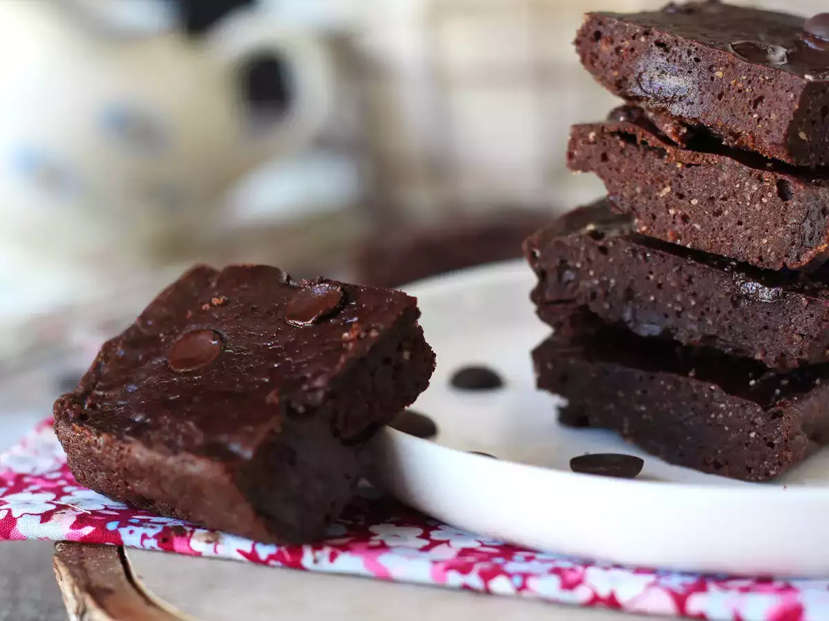 Proteinbrownie med valleprotein, naturligt glutenfri - foto 2
