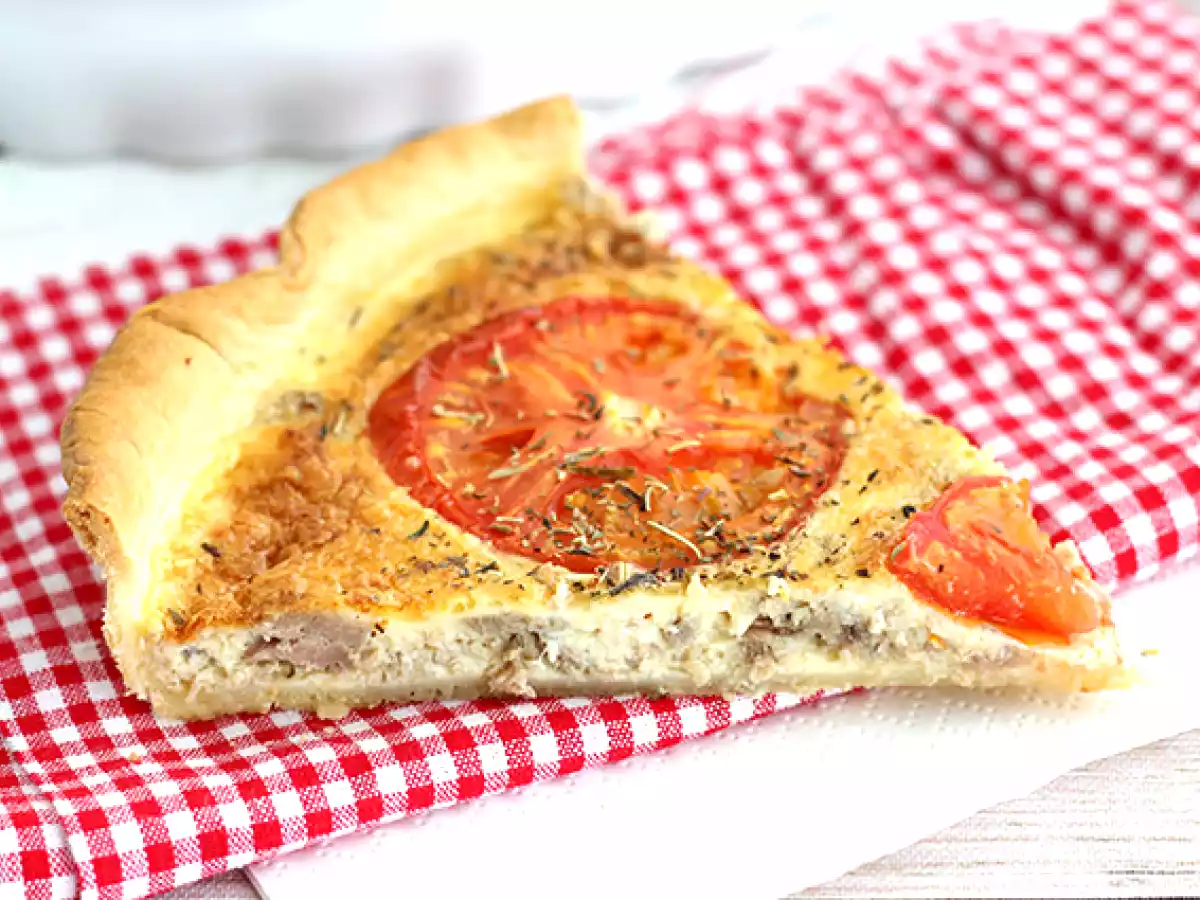 Quiche med tun og tomat - foto 3