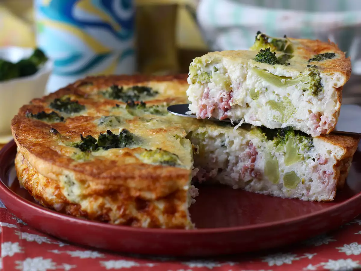 Quiche uden bund med broccoli, pancetta og hytteost - foto 4