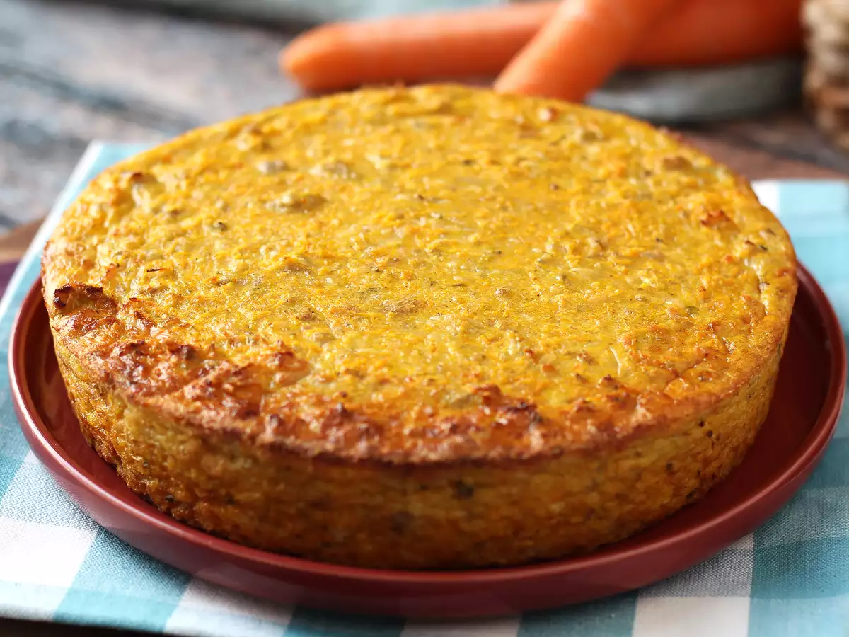 Quiche uden bund med tun, gulerødder og cottage cheese: nem og proteinrig - foto 3