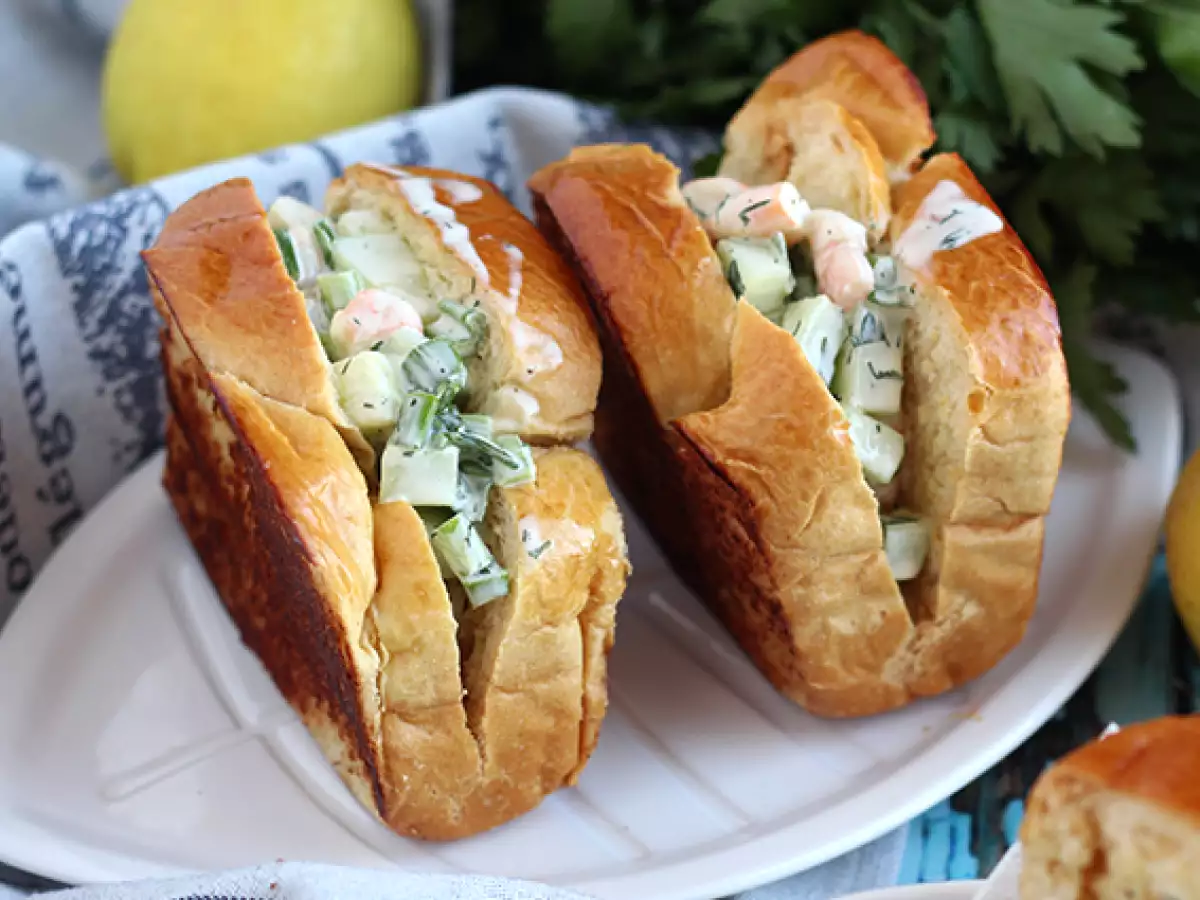 Rejesandwich med brioche (prawn roll)