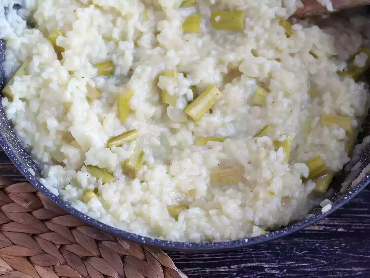 Risotto med grønne asparges og parmesan - foto 4