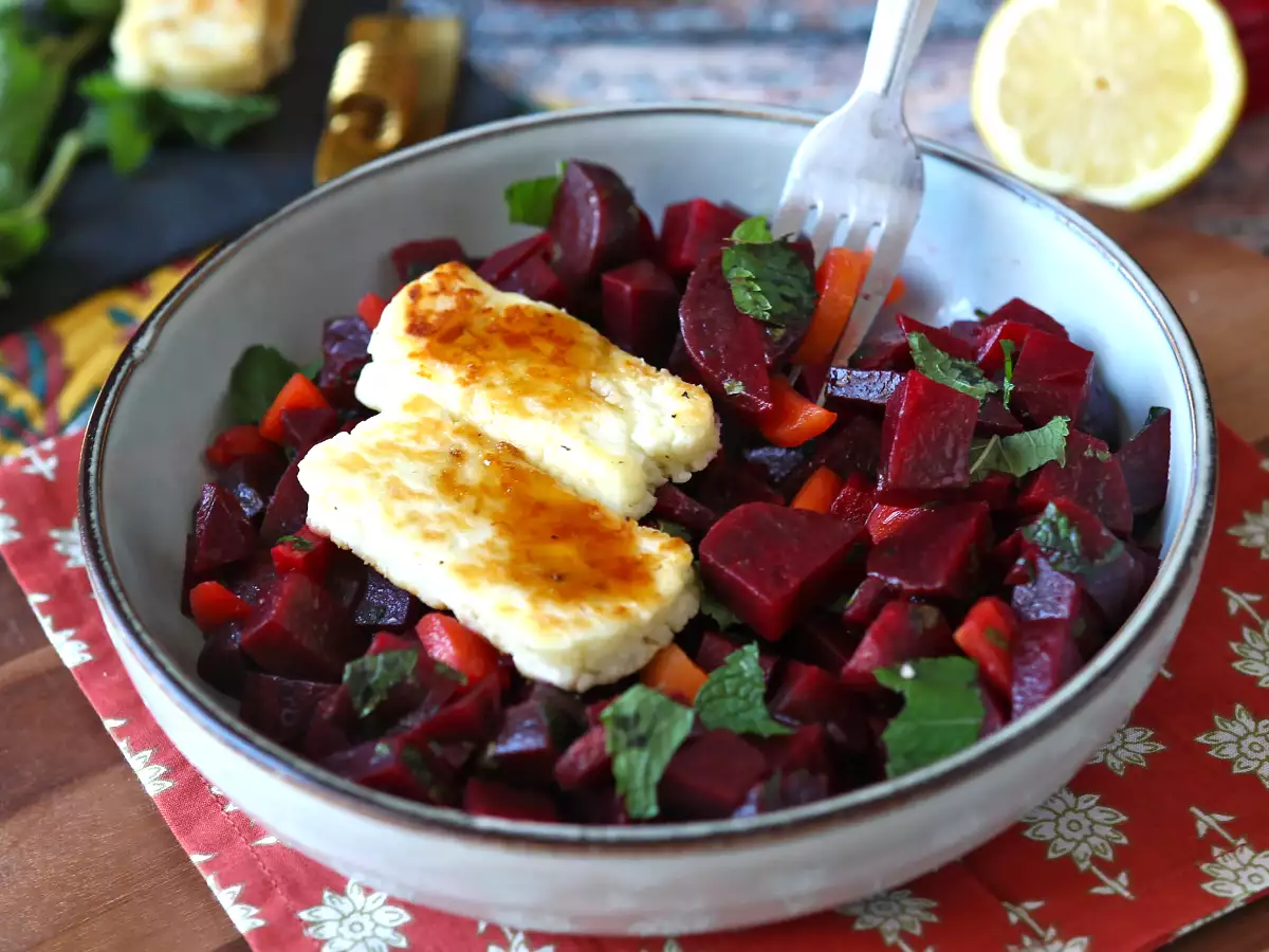 Rødbede-salat med grillet halloumi - foto 4