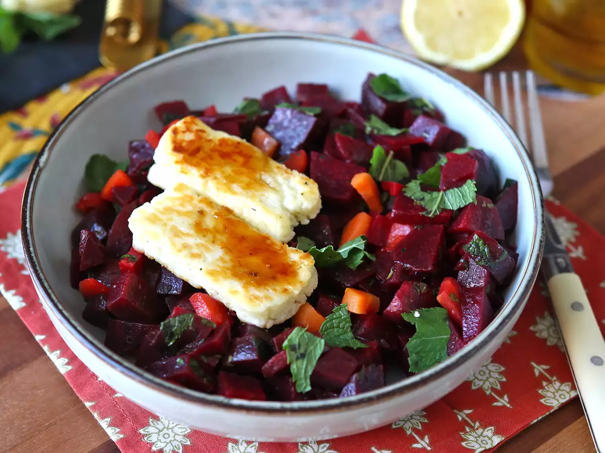 Rødbede-salat med grillet halloumi - foto 7