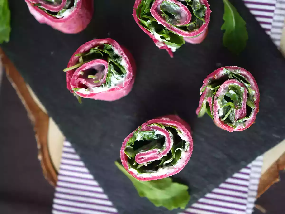 Rødbedecrepesruller med ricotta og rucola - foto 5