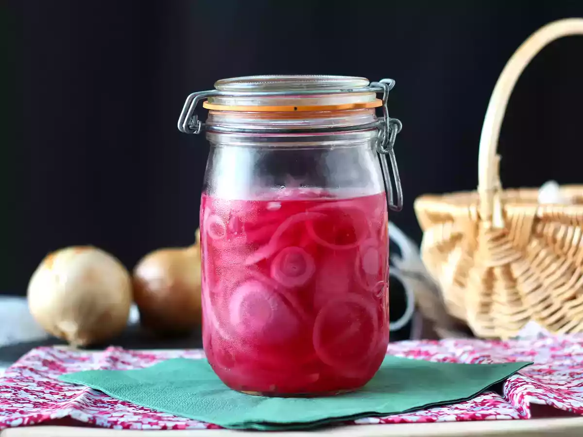 Rødløgspickles, perfekt til at forbedre dine retter!