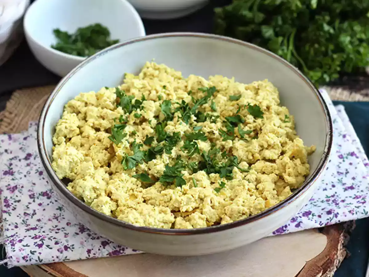 Rørt tofu som erstatning for røræg!