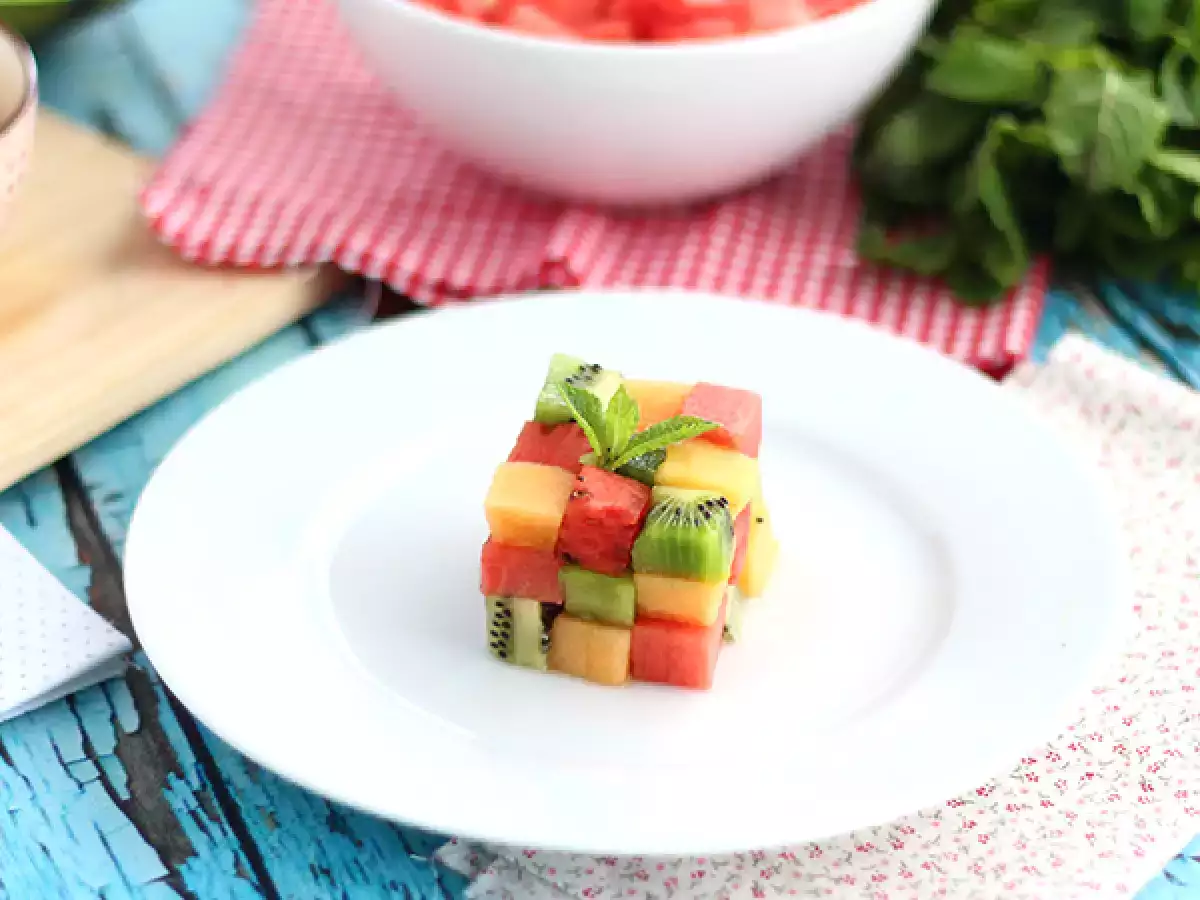 Rubiks-terning af frugt – dekorativ frugtsalat - foto 3