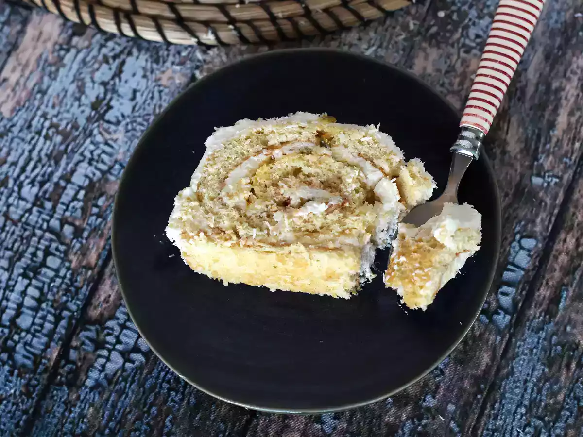 Rulle med kokos og passionsfrugt, perfekt som julekage - foto 5