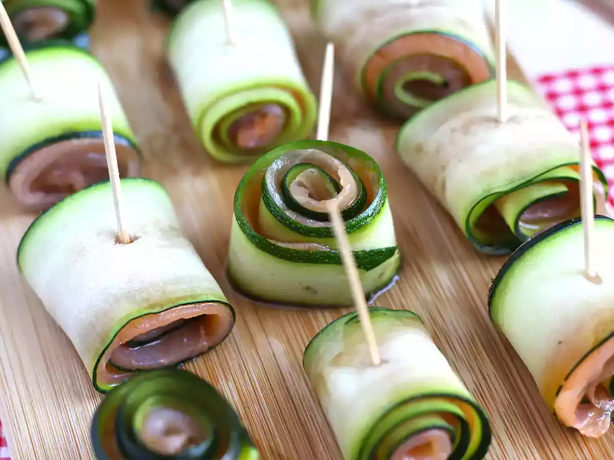 Ruller med courgette og røget laks - foto 4