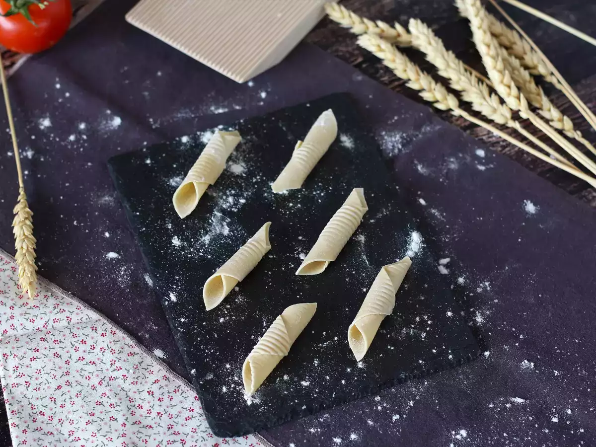 Sådan laver du garganelli med æg - foto 2