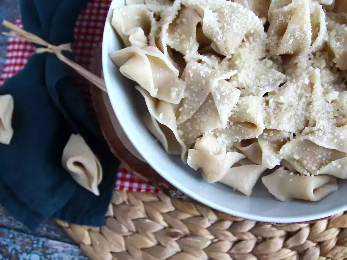 Sådan laver du hjemmelavet pasta: sorpresine, en smuk lille pasta - foto 2