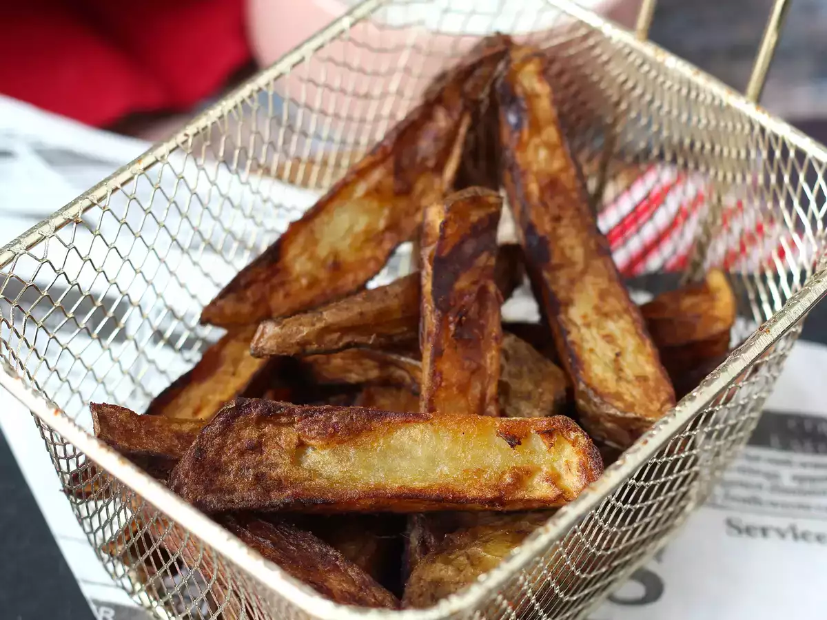 Sådan laver du sprøde pommes frites i airfryer - foto 3
